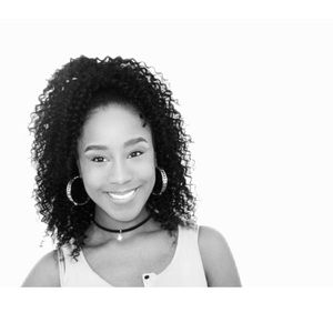 Meet your Posher, Ebony